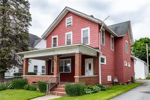 118 Main St, Mount Morris, NY 14510