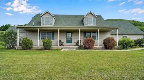 19 Angel Trail Trl, Duke Center, PA 16729