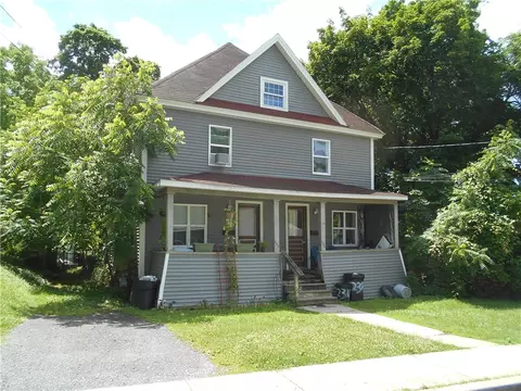 232 Woodlawn Ave, Auburn, NY 13021