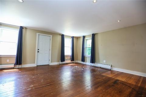 335 Monroe St, Honeoye Falls, NY 14472 photo 9