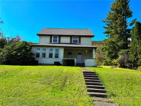 708 South Ave, Bradford, PA 16701