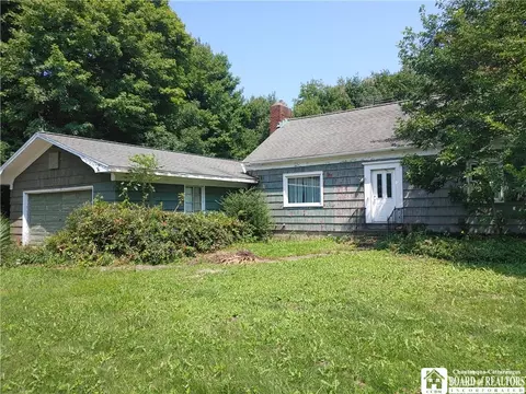 10136 Route 60, Pomfret, NY 14063