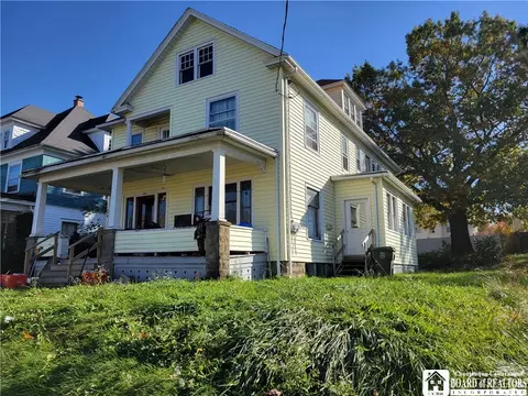 621 Newland Ave, Jamestown, NY 14701