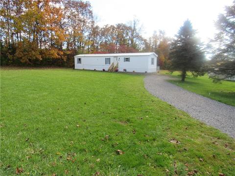 8964 Stell Rd, Galen, NY 14489