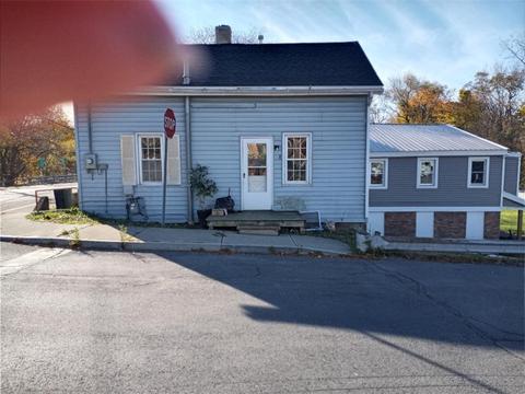 8 S Virginia, Waterloo, NY 13165