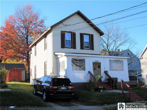 30 Sampson St, Jamestown, NY 14701
