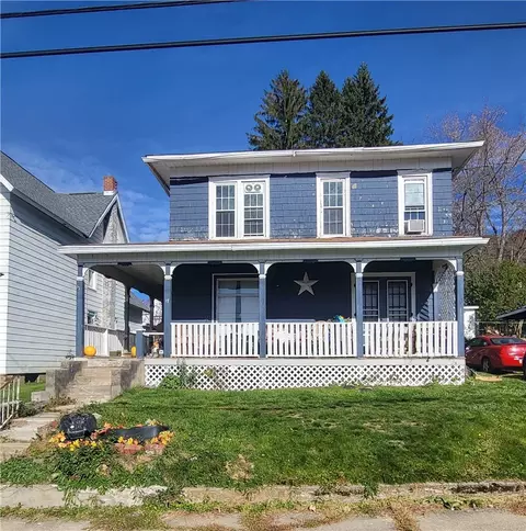 17 Edson St, Eldred, PA 16731