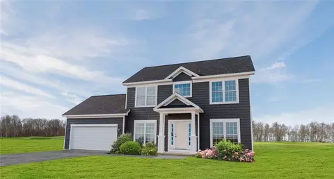 1509 Osburn Ln, Farmington, NY 14425