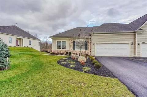 1075 Chapelhill Dr #321, Victor, NY 14564