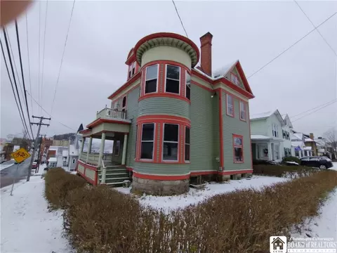 111 Mechanic St, Bradford, PA 16701
