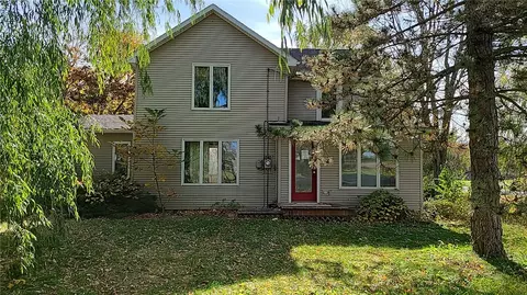 7442 Fisher Rd, Ontario, NY 14519