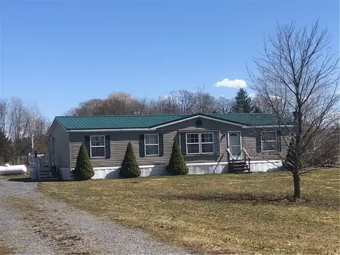 801 Salt Rd, Groton, NY 13073