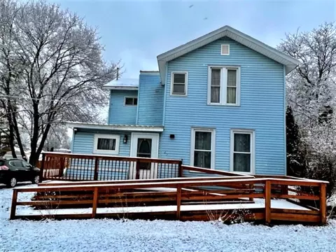 25 Center St, Springport, NY 13160