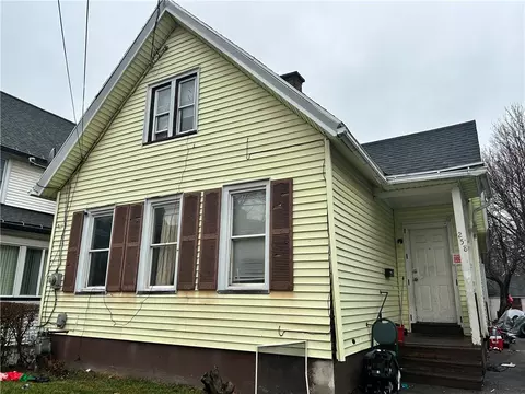 258 Alphonse St, Rochester, NY 14621
