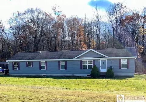 4150 Kortwright Rd, Busti, NY 14701