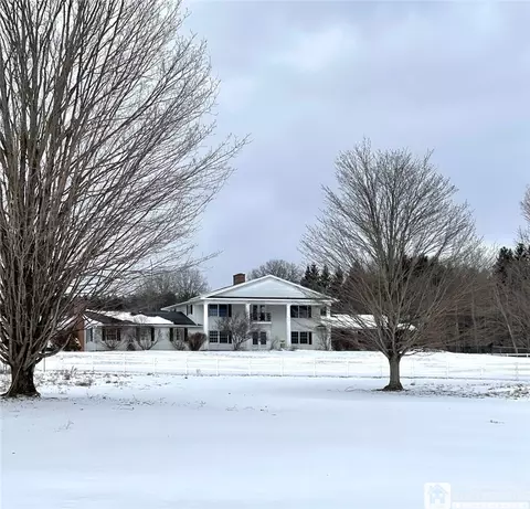 1205 S Main Street Ext, Busti, NY 14701