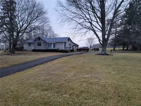 3018 State Route 364, Benton, NY 14527
