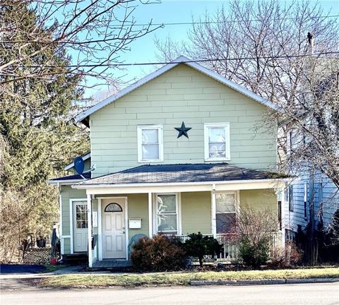 182 Canal St, Lyons, NY 14489