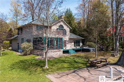 2424 Warren Ave, Mina, NY 14736