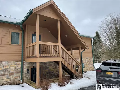 8003 Canterbury Dr, French Creek, NY 14724