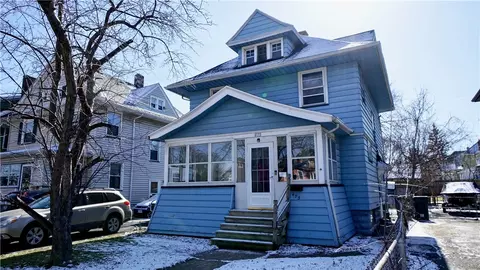473 Lake View Park, Rochester, NY 14613