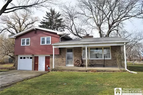 37 Rabbit St, Dunkirk, NY 14048