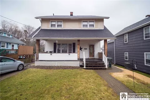 158 Sturges St, Jamestown, NY 14701