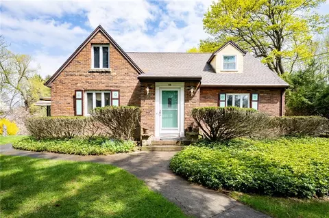 52 Homewood Ln, Irondequoit, NY 14609