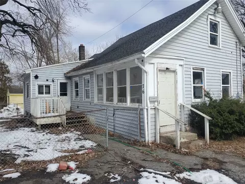 76 Starling St, Rochester, NY 14613