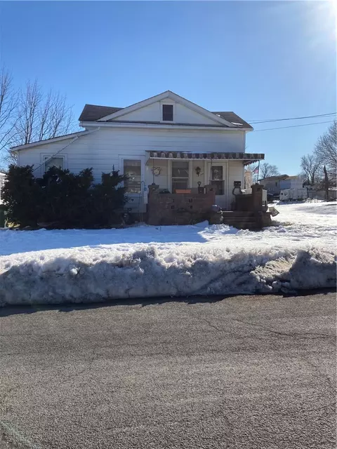 234 E Bank St, Albion, NY 14411