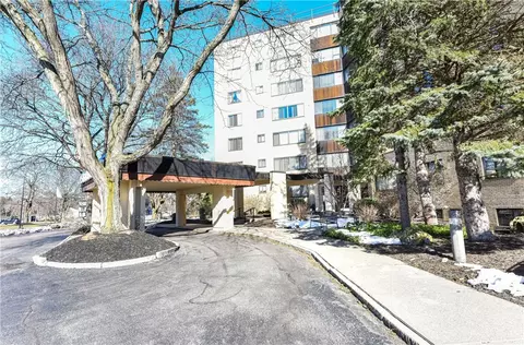 2505 East Ave #706, Brighton, NY 14610