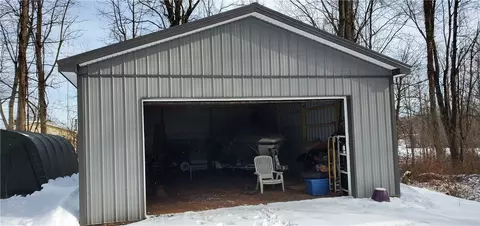6120 Robinson Rd, Sodus, NY 14551