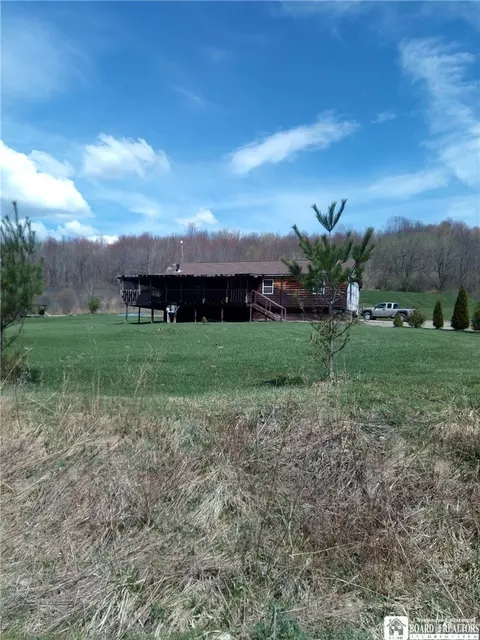 8176 Dekay Rd, Cuba, NY 14714