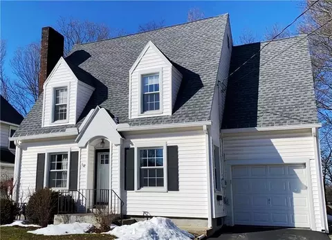 6 S Belmont Cir, Oneonta, NY 13820