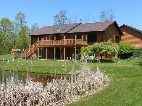 7359 Chrisler Rd, Urbana, NY 14879