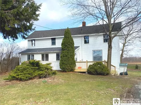 115 Lake Ave, Brocton, NY 14716