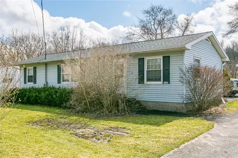 7450 State Route 31, Lyons, NY 14489