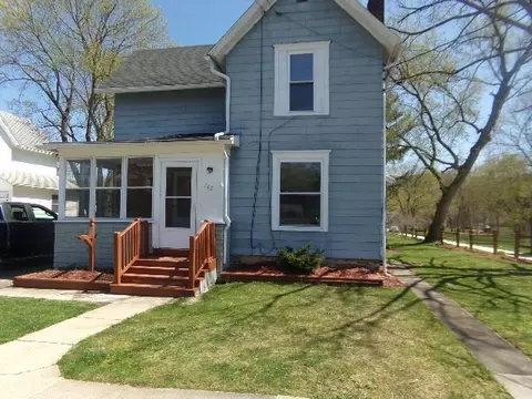 142 Liberty St, Warsaw, NY 14569