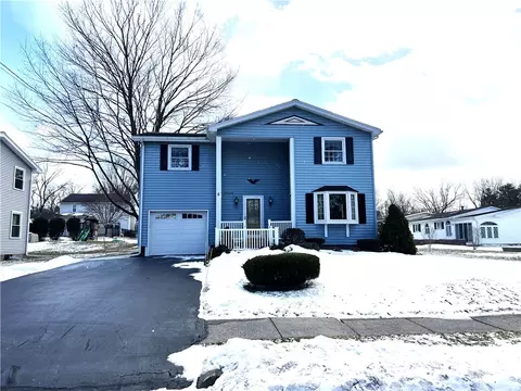 6 Charles St, Auburn, NY 13021