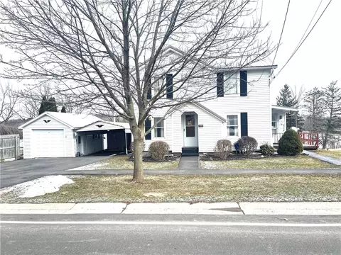 2980 Greig St, Palmyra, NY 14522