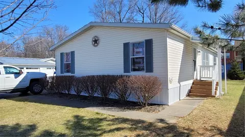 6325 Murphy Dr, Victor, NY 14564