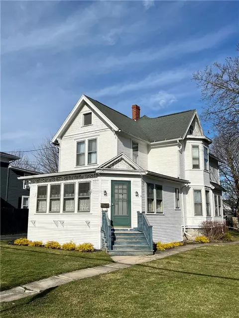 40 Clinton St, Seneca Falls, NY 13148