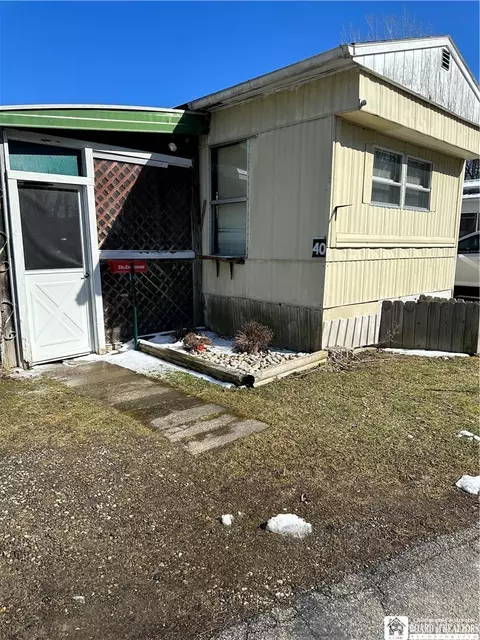 304 Elmwood Ave #40, Ellicott, NY 14733