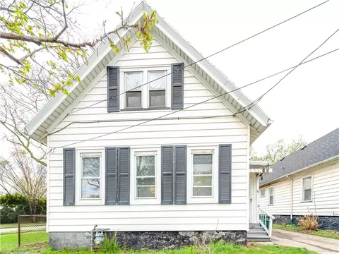 54 Centennial St, Rochester, NY 14611