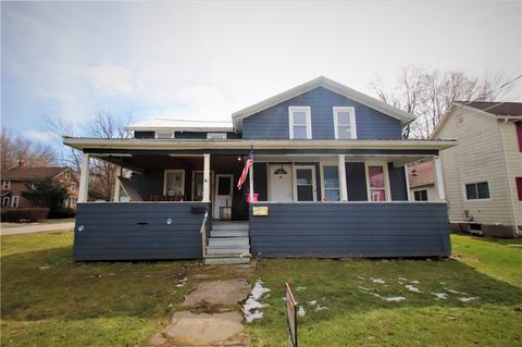 252 E Park St, Albion, NY 14411