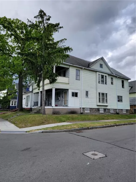 901 Hudson Ave, Rochester, NY 14621