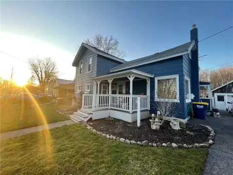 4087 Lakes Corners Rose Valley Rd, Clyde, NY 14433