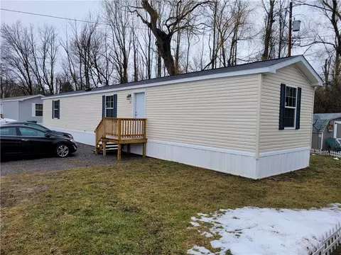 834 State St, Wheatland, NY 14511