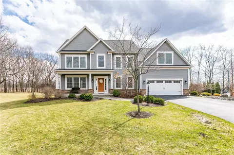 7181 Brent Knl, Victor, NY 14564