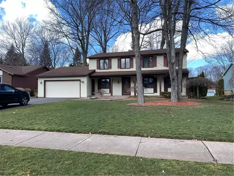 91 Sannita Dr, Greece, NY 14626